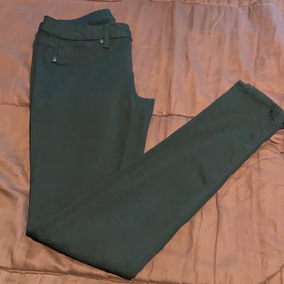 Black Skinny Jeans by Miss Me Brand. - Picture 14 of 16